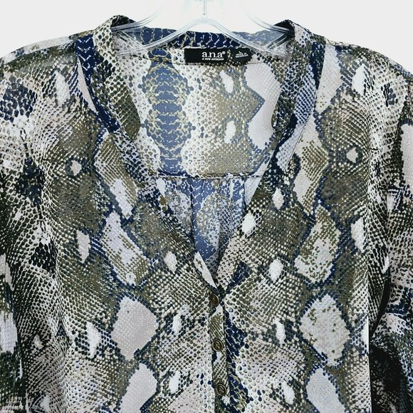 ANA A New Approach Popover Blouse L Blue Green Snake Print Semi Sheer Tab Sleeve - Picture 5 of 13